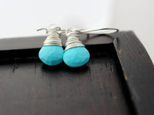 Load image into Gallery viewer, Turquoise Drop Earrings