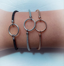 Load image into Gallery viewer, Circle Icon Bracelet