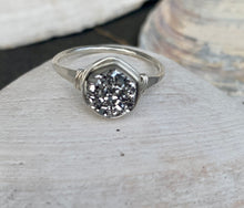 Load image into Gallery viewer, Druzy Hexagon Ring - Platinum