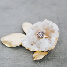 Load image into Gallery viewer, Druzy Hexagon Ring - Platinum